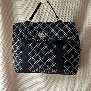 Black & White Muli-functional Cloth Pocketbook.